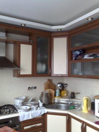 Кухонный уголок, встроенная мебель кухни